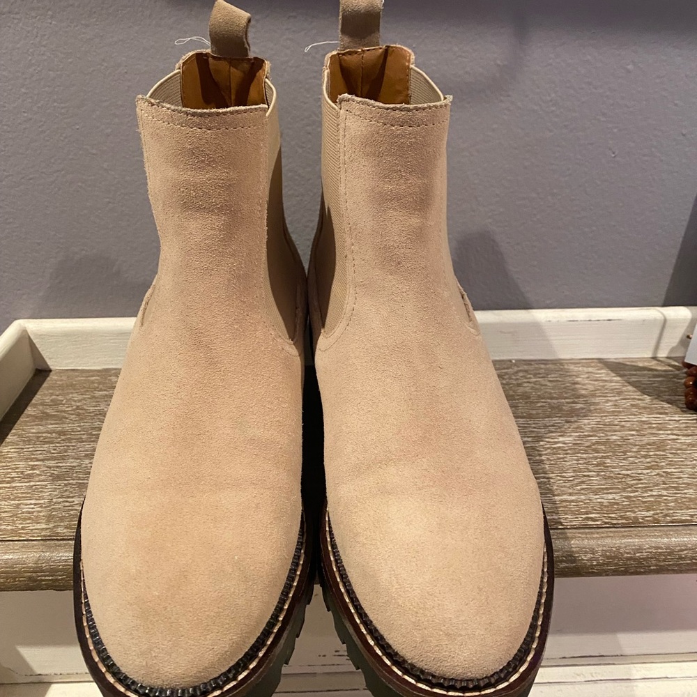 CNMiller-Lea Booties Size 7M